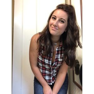 Meet your Posher, Alexandra